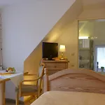 Bad Hopfenberg Inn