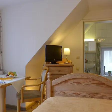 Bad Hopfenberg Inn